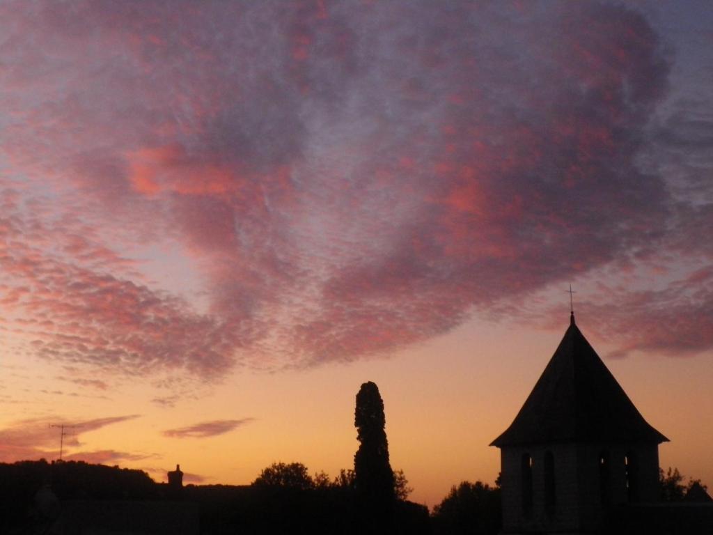 Chambre D' Hotes La Lucasserie Saumur Luaran gambar